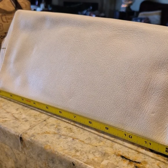 Louis VuittonLimited Edition BlancMonogram Sabbia Besace Bag. Serialcode FO4170. - Picture 11 of 16